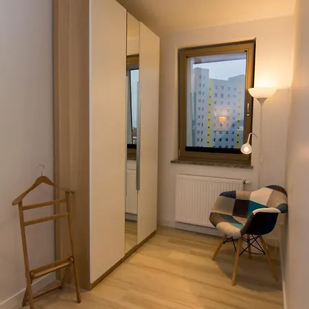 - Kwartal Rozy Wiatrow